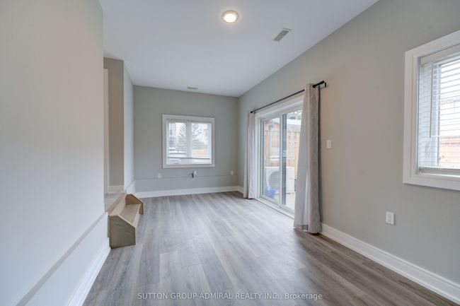 25 - 33 Jarvis St, House attached with 3 bedrooms, 3 bathrooms and 1 parking in Brantford ON | Image 37