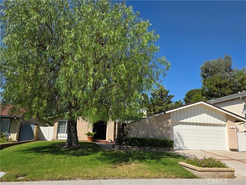 22914 Cerca Dr, Valencia, CA, 91354-2301 | Card Image