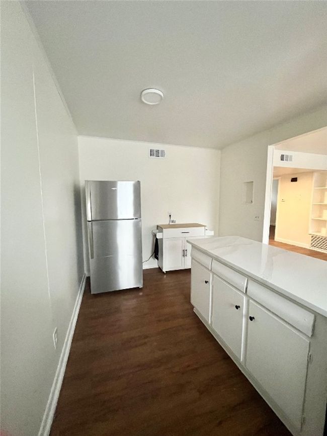 APT-101 - 3304 Red River St, Condo with 2 bedrooms, 1 bathrooms and 2 parking in Austin TX | Image 7