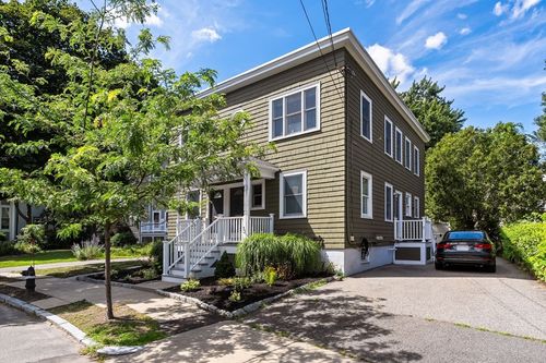 52 Lewis Ave, Arlington, MA, 02474-3206 | Card Image