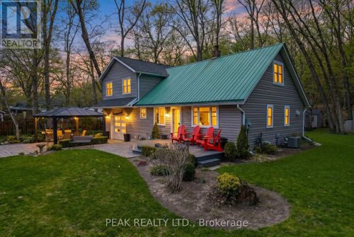 9948 Northville Crescent, Lambton Shores (Walden), ON, N0M2N0 | Card Image