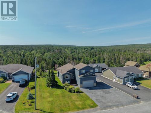 27 Blueberry Cres, Carbonear, NL, A1Y1A6 | Card Image