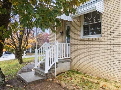 224 Old Route 217, Derry, PA, 15627-2669 | Card Image