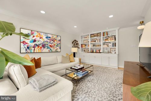 308-2501 Calvert St Nw, WASHINGTON, DC, 20008-2604 | Card Image