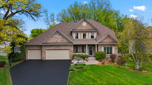 8669 Carriage Hill Rd, Savage, MN, 55378-2343 | Card Image