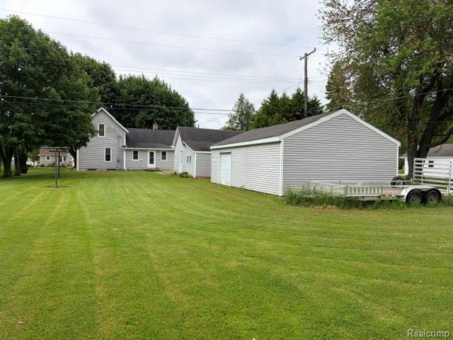 Residential in Harbor Beach 4