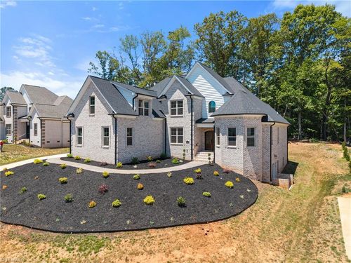 5477 Meadowlark Ct, Winston-Salem, NC, 27106-9808 | Card Image