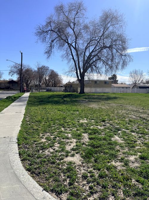 1469 W California Ave, Salt Lake City, UT, 84104-3450 | Card Image