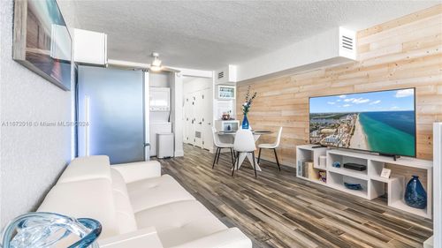 103-201 Van Buren St, Hollywood, FL, 33019-1708 | Card Image