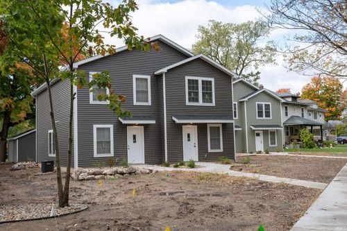 1111 Edwardsburg Ave, Elkhart, IN, 46514 | Card Image