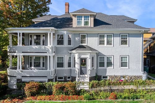 11 Parker Ave, Lynn, MA, 01902-2442 | Card Image