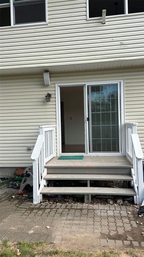 106 Harrison Ave, Bethpage, NY, 11714-3510 | Card Image