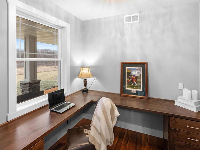 office | Image 14