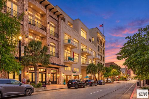 302-2208 Postoffice Street, Galveston, TX, 77550 | Card Image