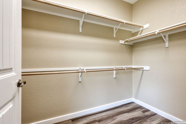 954 Ridge Trl, House other with 3 bedrooms, 2 bathrooms and null parking in Spring Branch TX | Image 21