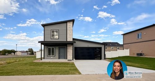 86 26th St, Wheatland, WY, 82201-3706 | Card Image