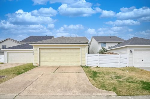 11924 Prior Park Dr, Houston, TX, 77047 | Card Image