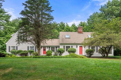 101 Exeter Rd, North Hampton, NH, 03862-2043 | Card Image