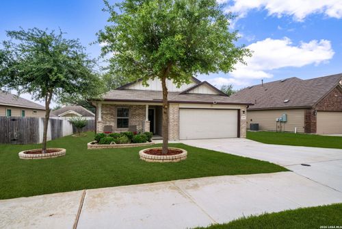 329 Hinsdale Run, Cibolo, TX, 78108-0166 | Card Image