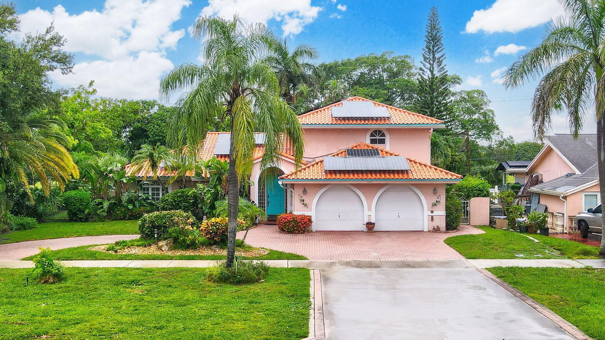 Country Club Blvd, Boca Raton, FL 33487