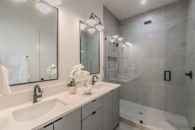 Primary Bath | Image 14