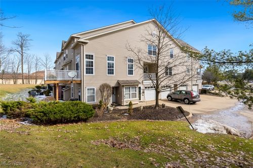 a-l-868 Tollis Pkwy, Broadview Heights, OH, 44147-1805 | Card Image