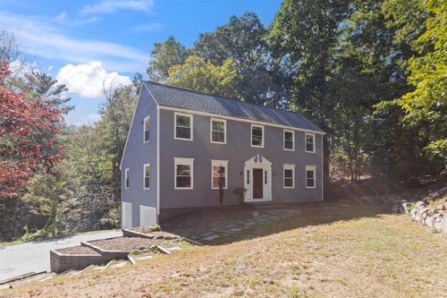 28 N Mason Rd, Brookline, NH, 03033-2472 | Card Image