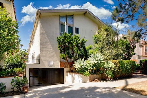 8-1122 9th St, Santa Monica, CA, 90403-5248 | Card Image