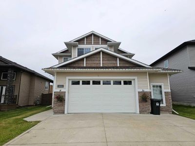 15221 102 A St, House detached with 5 bedrooms, 3 bathrooms and 2 parking in Grande Prairie AB | Image 2