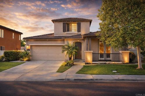 571 Trovita Court, Escondido, CA, 92027 | Card Image