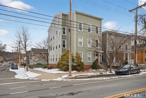 81 Edwards St, New Haven, CT, 06511-5072 | Card Image