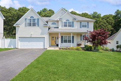 61 Manorview Way, House other with 4 bedrooms, 2 bathrooms and null parking in Manorville NY | Image 1