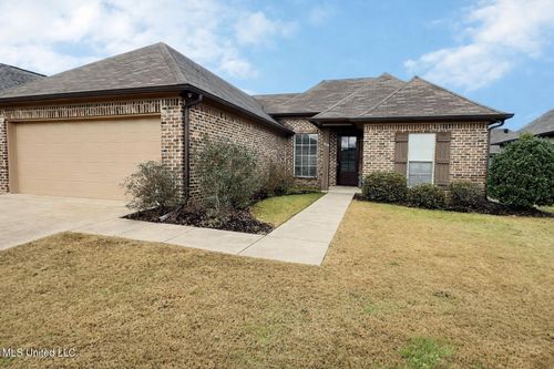 303 Ridge Pointe Dr, Brandon, MS, 39042-5036 | Card Image