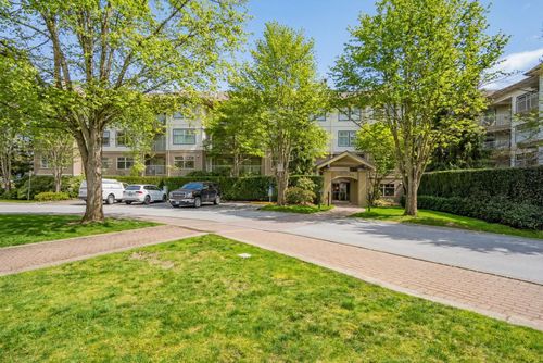 417-15210 Guildford Dr, Surrey, BC, V3R0X7 | Card Image