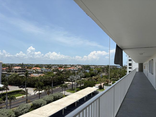 APT-608 - 3101 S Ocean Blvd, Condo with 2 bedrooms, 2 bathrooms and null parking in Highland Beach FL | Image 11