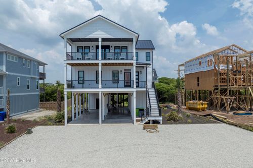 22 Porpoise Pl, N Topsail Beach, NC, 28460-9599 | Card Image