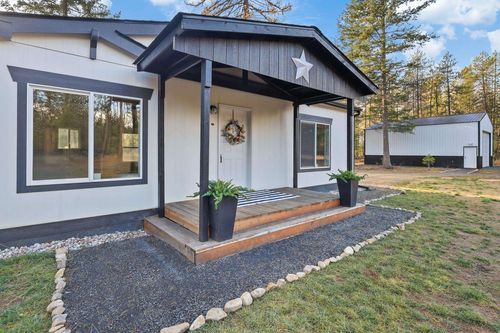 3833 Meadowlark Way, Loon Lake, WA, 99148-5132 | Card Image