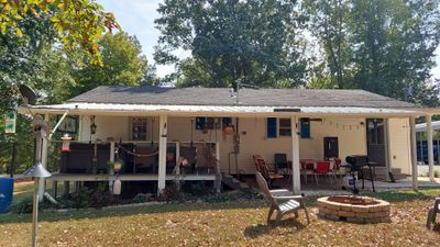 1075 Sandys Camp Rd, House other with 3 bedrooms, 1 bathrooms and 7 parking in Big Sandy TN | Image 2