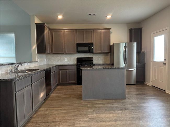 11307 Cora Ln, House other with 3 bedrooms, 2 bathrooms and 2 parking in Willis TX | Image 20