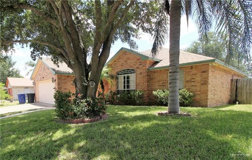 3413 Warbler Ave, McAllen, TX, 78504-4929 | Card Image