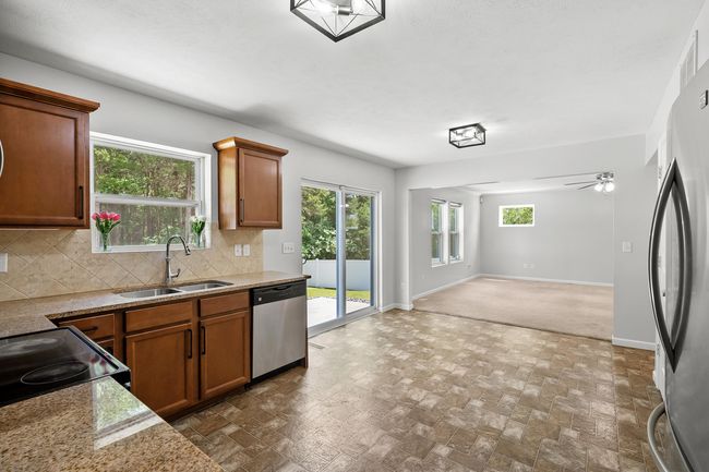 10126 Castle Creek Cir, House other with 5 bedrooms, 4 bathrooms and null parking in Galesburg MI | Image 18