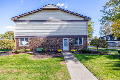 41127 S Woodbury Green | Image 3