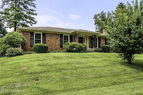 7412 Springvale Dr, Louisville, KY, 40241-2739 | Card Image