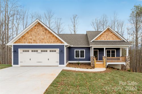 224 Country Drive, Mars Hill, NC, 28754 | Card Image