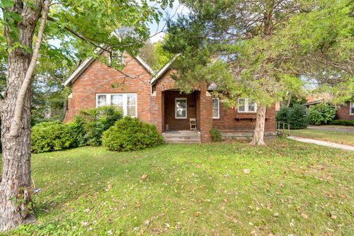 2928 Westmoreland Dr, Nashville, TN, 37212-4717 | Card Image