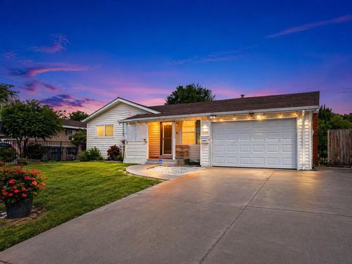 1549 Janrick Avenue, Sacramento, CA, 95832 | Card Image