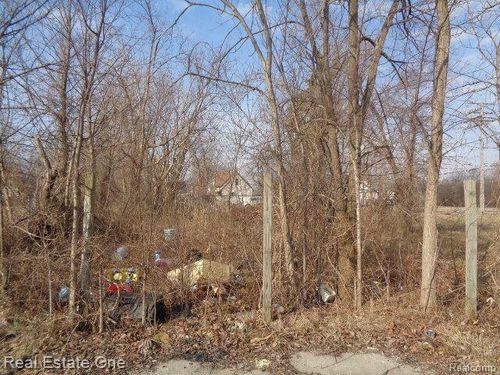 4293 16th St, Detroit, MI, 48208-2601 | Card Image