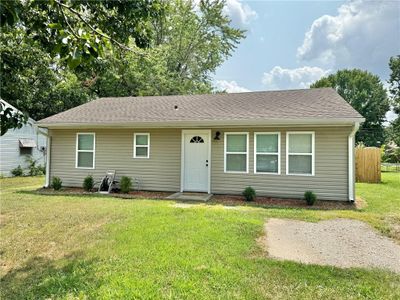 Single story home with a front lawn | Image 1