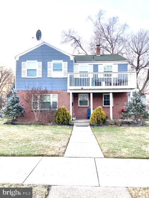 202 W Elkinton Ave, CHESTER, PA, 19013-4904 | Card Image