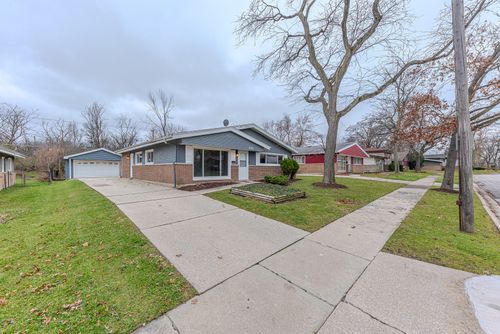 135 Hay Street, Park Forest, IL, 60466 | Card Image